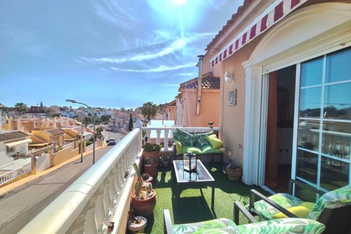 Image No.4-3 Bed Villa / Detached for sale
