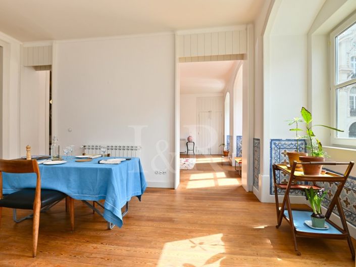 Image No.10-3 Bed Apartment for sale