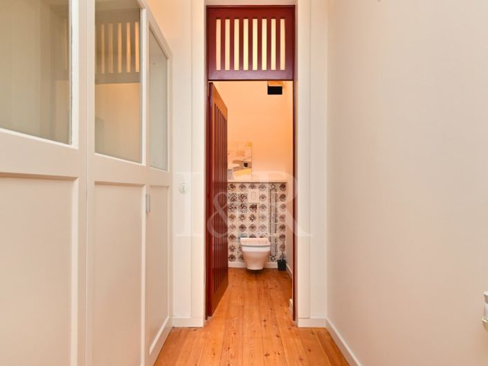 Image No.18-3 Bed Apartment for sale