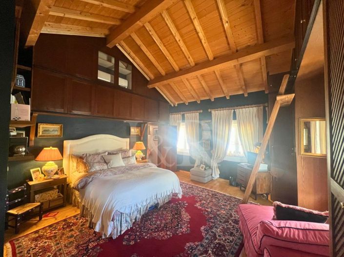 Image No.13-5 Bed Farmhouse for sale