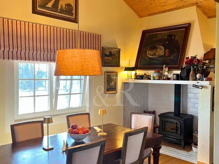 Image No.20-5 Bed Farmhouse for sale