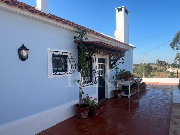 Image No.26-5 Bed Farmhouse for sale