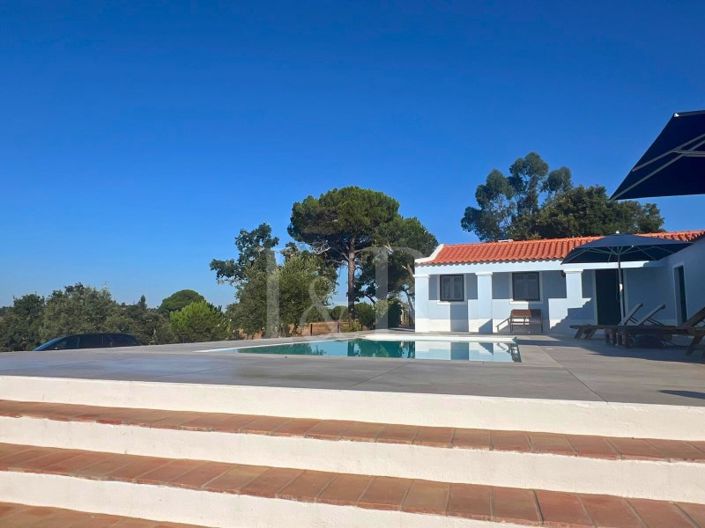 Image No.29-5 Bed Farmhouse for sale