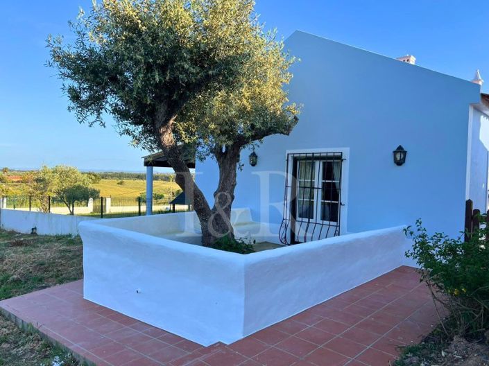 Image No.33-5 Bed Farmhouse for sale