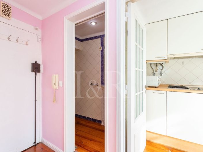 Image No.9-1 Bed Apartment for sale