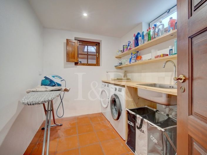 Image No.15-2 Bed House for sale