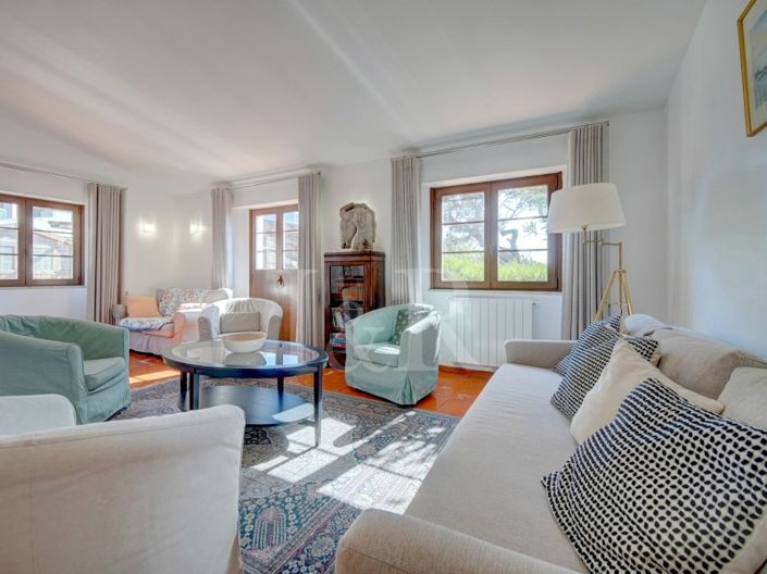 Image No.18-2 Bed House for sale