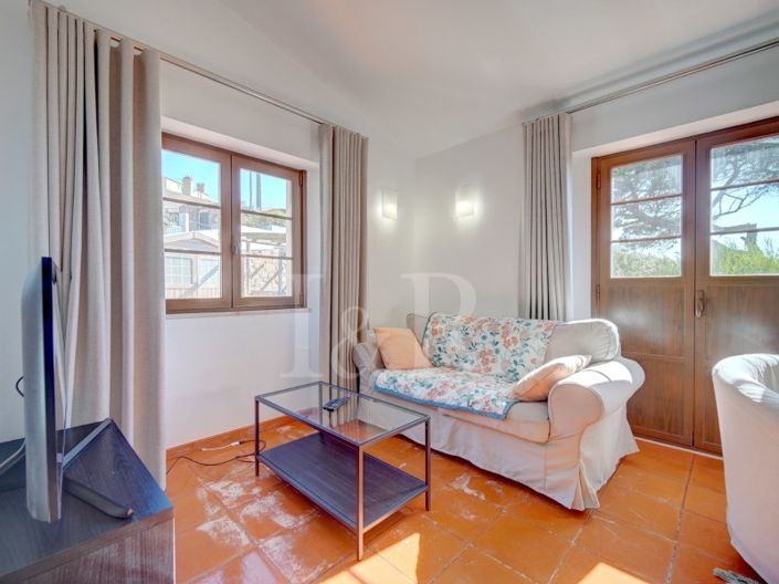 Image No.19-2 Bed House for sale