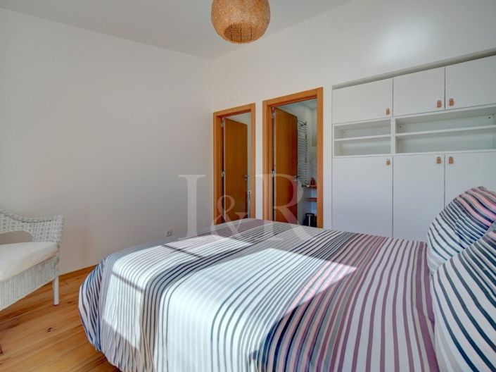 Image No.36-2 Bed House for sale