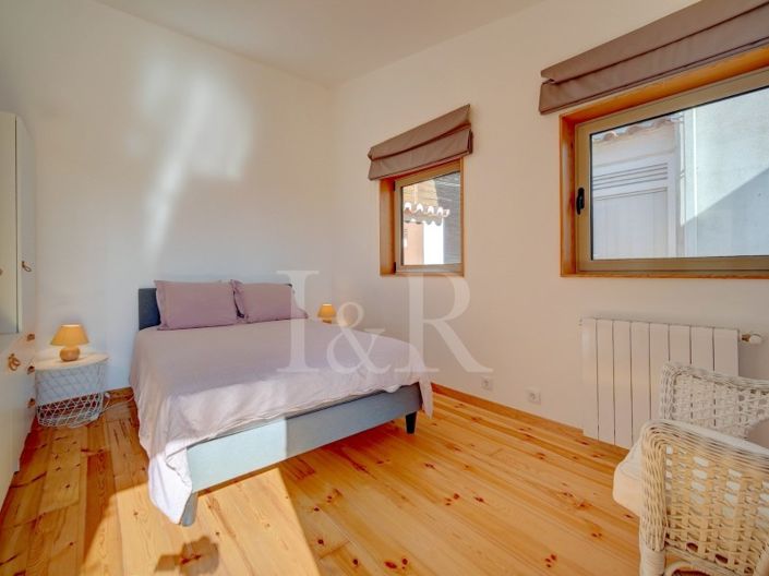 Image No.41-2 Bed House for sale