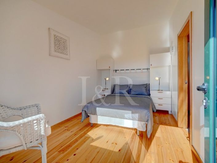 Image No.43-2 Bed House for sale