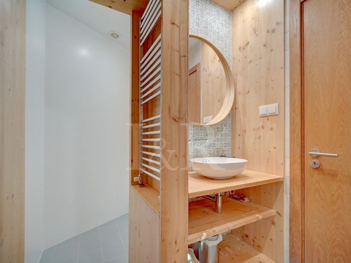 Image No.46-2 Bed House for sale