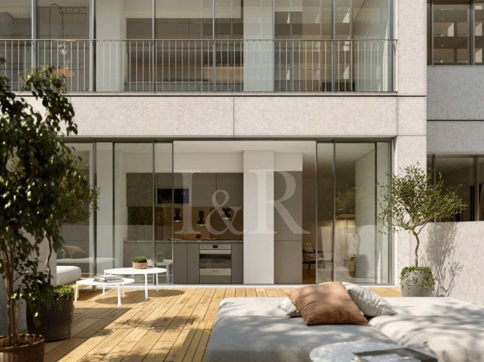 Image No.1-3 Bed Apartment for sale