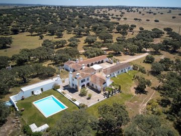 1 - Portalegre, Farmhouse
