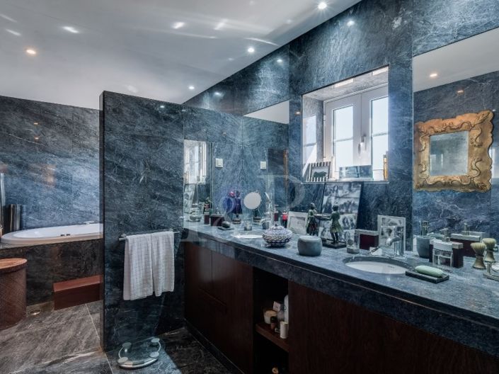 Image No.49-6 Bed Farmhouse for sale