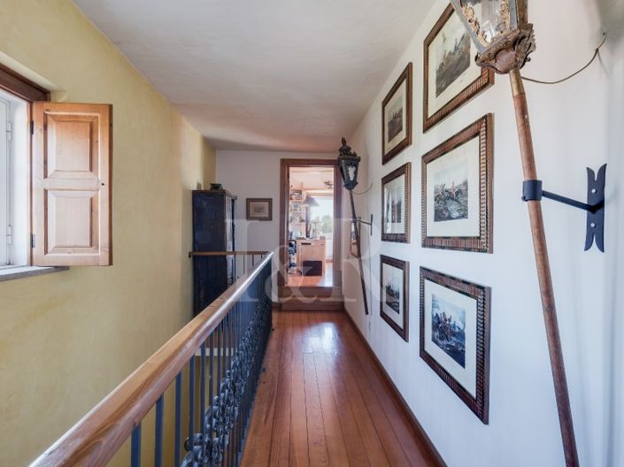 Image No.50-6 Bed Farmhouse for sale