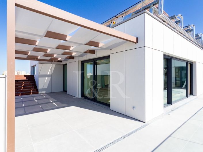 Image No.29-4 Bed Apartment for sale