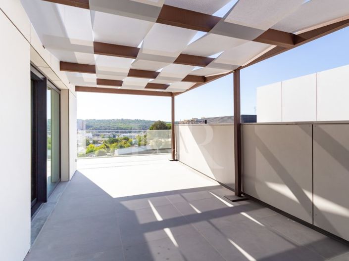 Image No.36-4 Bed Apartment for sale