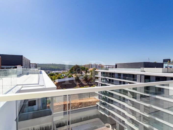 Image No.38-4 Bed Apartment for sale