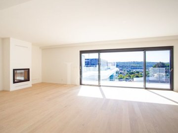 id504a4101-0000-0500-0000-000017685413