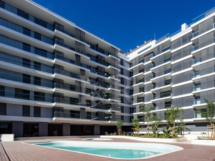 Image No.46-4 Bed Apartment for sale