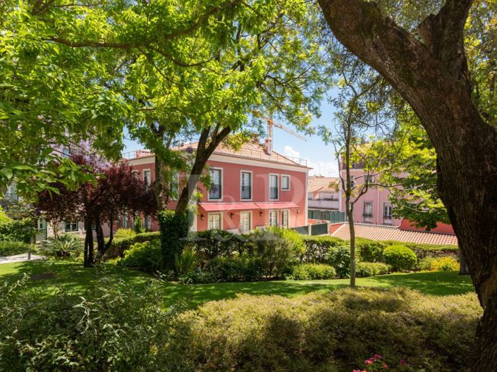 Image No.30-1 Bed Apartment for sale