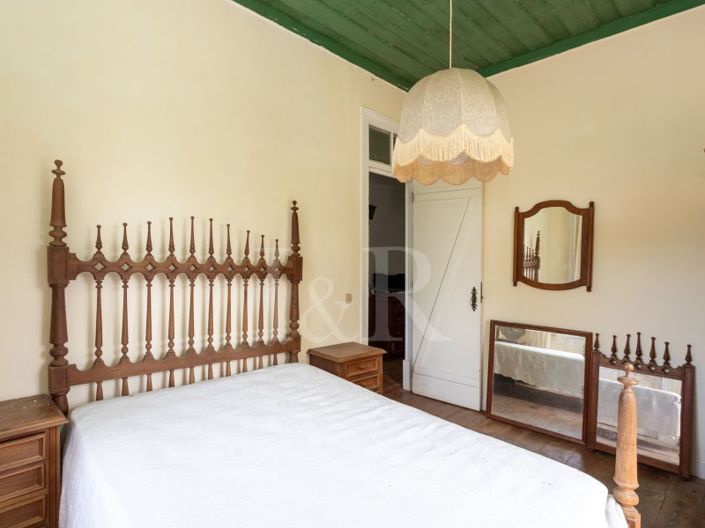 Image No.31-7 Bed Farmhouse for sale