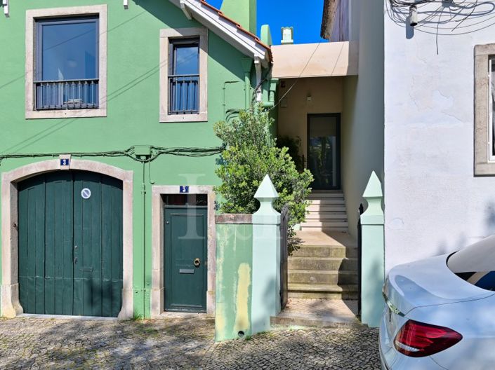 Image No.40-9 Bed House for sale