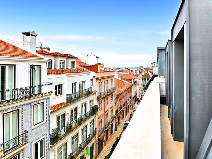 Image No.16-2 Bed Apartment for sale