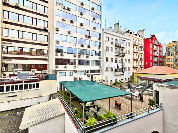 Image No.18-2 Bed Apartment for sale