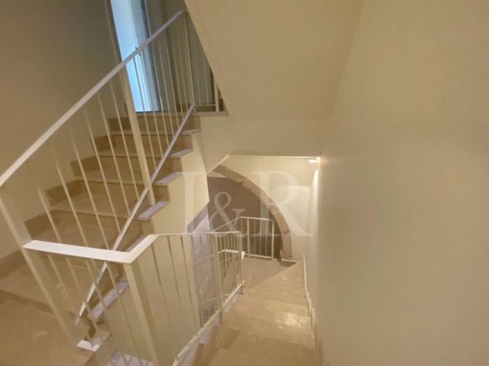 Image No.24-2 Bed Apartment for sale