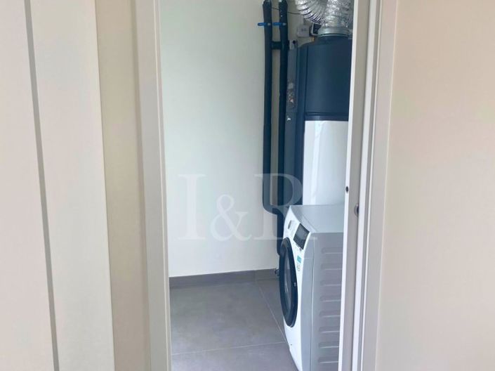 Image No.17-4 Bed Apartment for sale