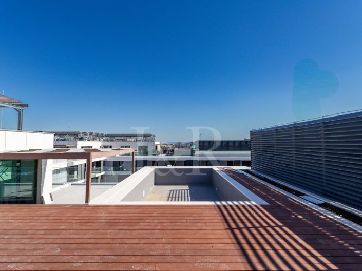 Image No.3-4 Bed Apartment for sale