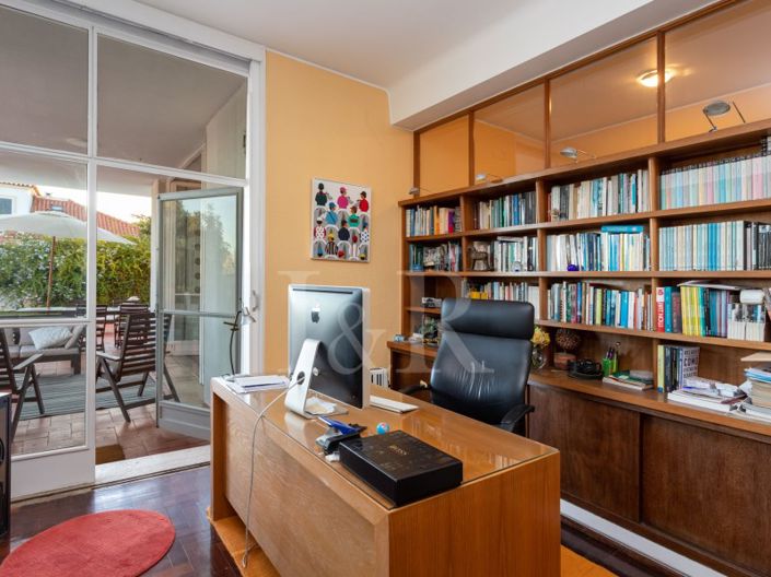 Image No.13-4 Bed House for sale