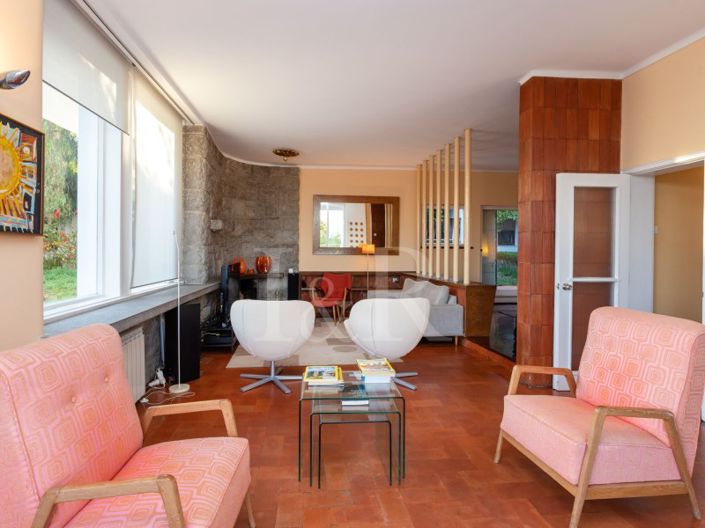 Image No.3-4 Bed House for sale