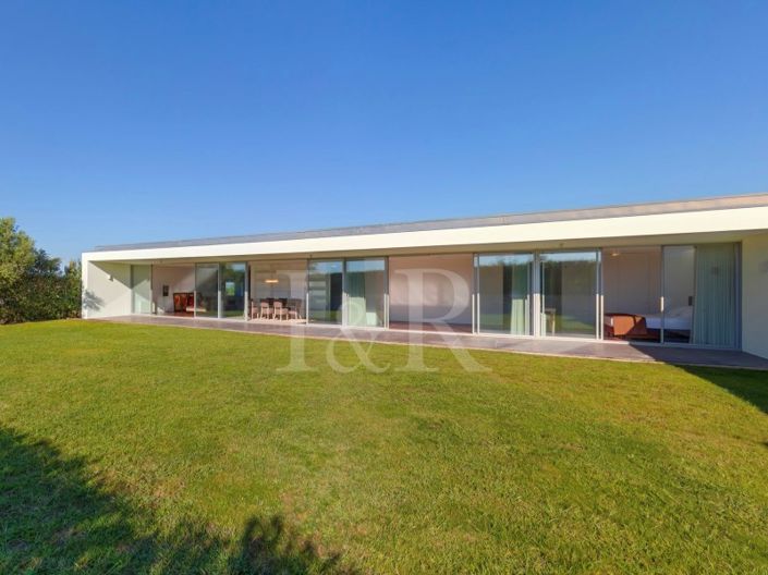 Image No.4-4 Bed House for sale