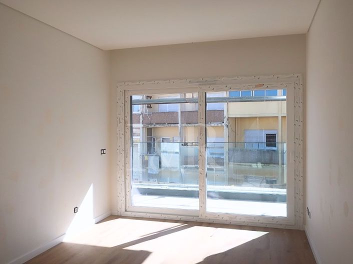 Image No.4-3 Bed Apartment for sale