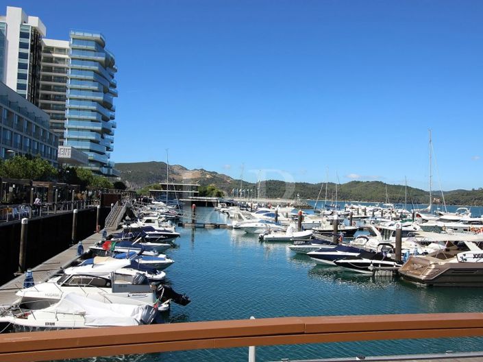 Image No.18-5 Bed House for sale