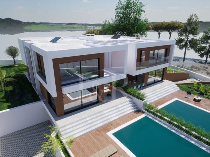 Image No.6-5 Bed House for sale