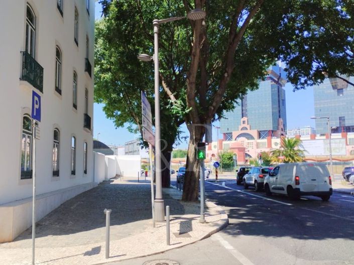 Image No.3-4 Bed Villa for sale