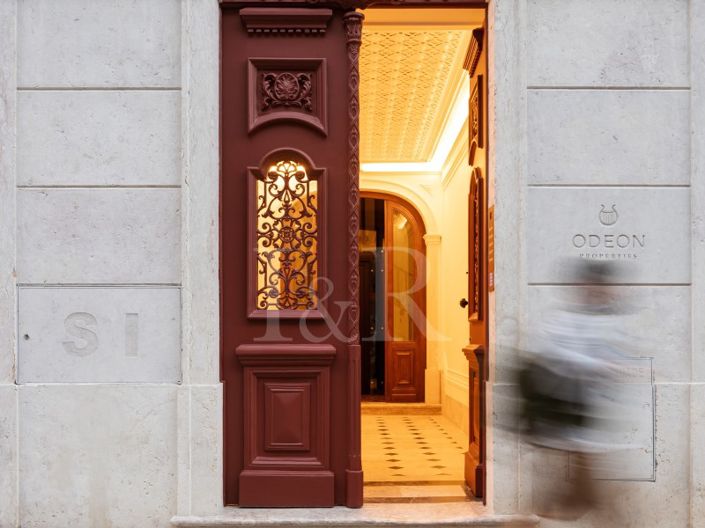 Image No.2-4 Bed Apartment for sale