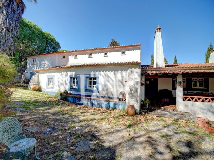 Image No.10-10 Bed Farmhouse for sale