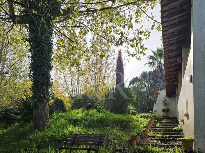 Image No.63-10 Bed Farmhouse for sale