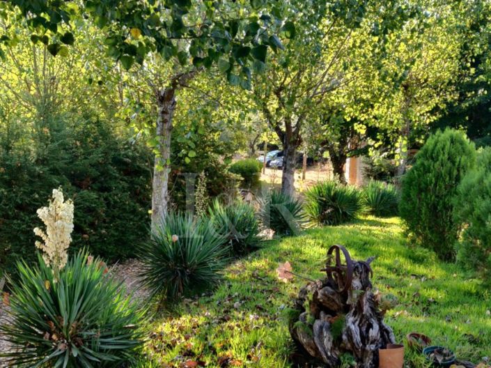 Image No.7-10 Bed Farmhouse for sale