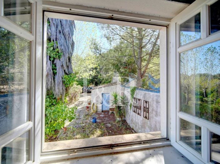 Image No.53-10 Bed Farmhouse for sale