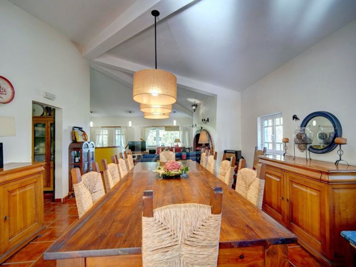 Image No.70-10 Bed Farmhouse for sale