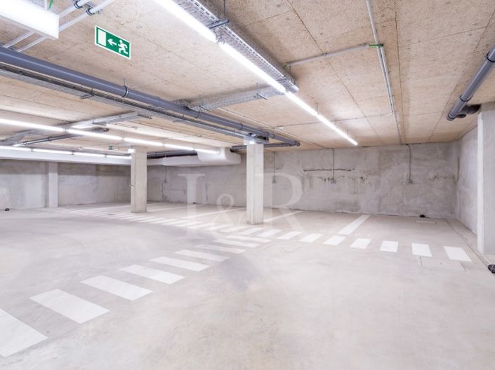 Image No.39-3 Bed Apartment for sale