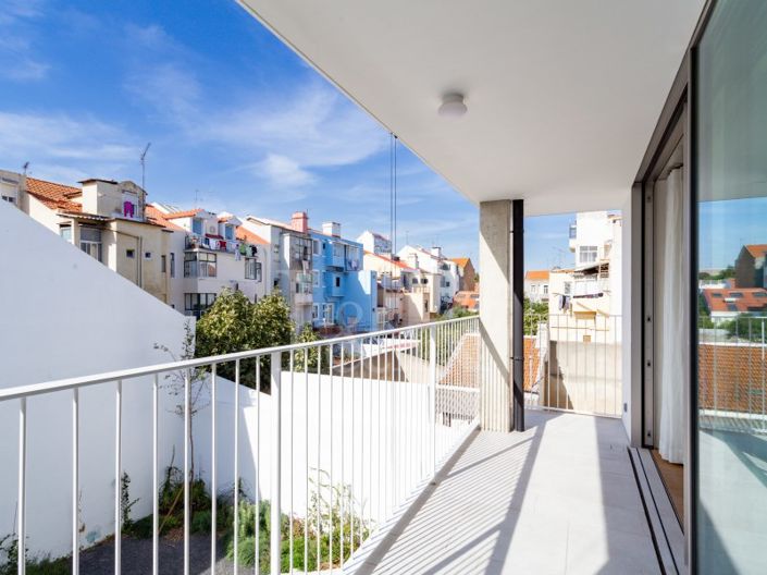 Image No.7-3 Bed Apartment for sale