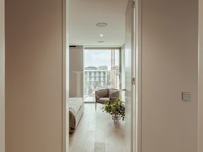 Image No.21-4 Bed Apartment for sale