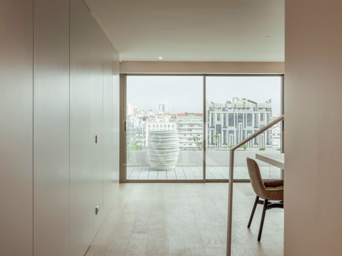 Image No.23-4 Bed Apartment for sale